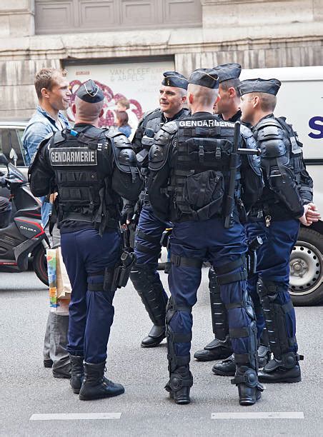 rencontres militaires|Rencontre militaires sur Paris (gendarmes & pompiers)